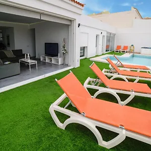  Villa Carlota Tenerifesummervillas